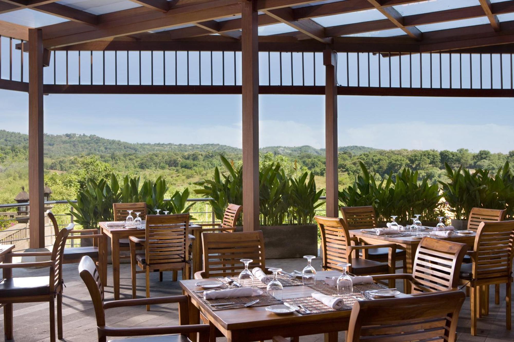 New Kuta Hotel By Lorin Uluwatu Exterior foto