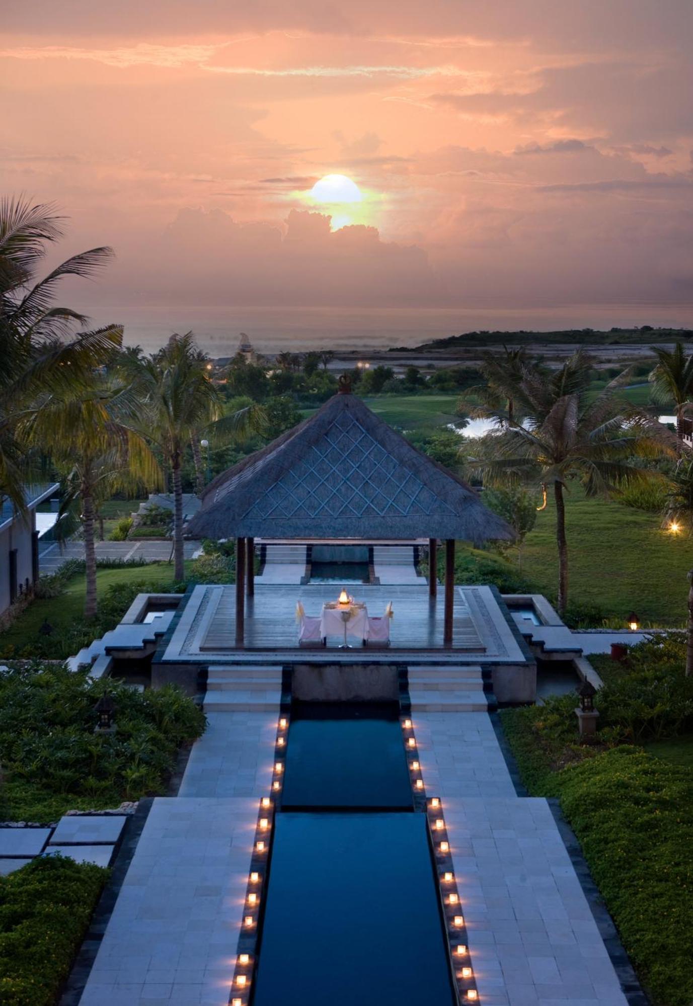 New Kuta Hotel By Lorin Uluwatu Exterior foto